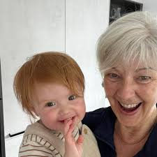 Ladies, do you struggle with putting a t-shirt on? I have been "living" in  tank-tops with elastic straps, since I can simply step into them. I cannot  lift my hand higher than