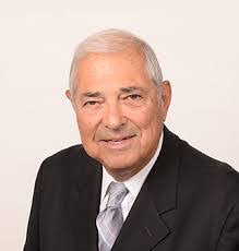 Albert Mendel's Instagram, Twitter & Facebook