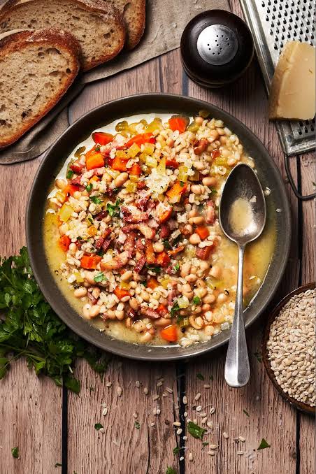 Orzo e Fagioli