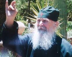 Ο γέροντας εφραίμ περιγράφει την οσιακή κοίμηση του γέροντα ιωσήφ του ησυχαστή όπως την έζησε. 8eoy 8ea Gerontas Efraim Arizonas Ntokimanter 2018 Promaxos Or8odo3ias