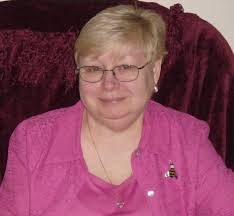 Margaret Salter's Instagram, Twitter & Facebook