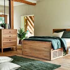 Comment poser des poignées ou boutons de meuble ? Commode 4 Tiroirs En Acacia Gaia Commode Alinea