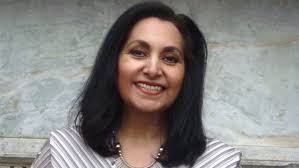 With entries from 55 countries, Oregon poet wins Guernsey International  Poetry Competition