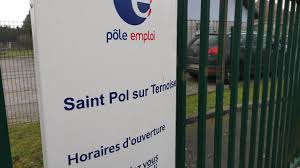 Konuklar tesisteki köpek ve atları ziyaret edebilir. Saint Pol Sur Ternoise Vu Du Ternois Un Decalage Entre Les Postes Recherches Et Les Metiers Proposes