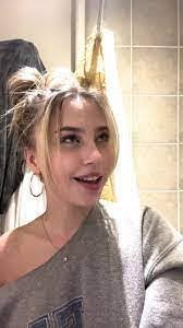 Mitzi Goodman's Instagram, Twitter & Facebook