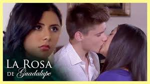 Elsa está enamorada del novio de su prima