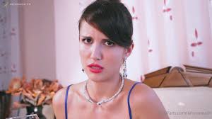 ArianaRealTV - Saving A Life