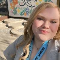 30+ "Emily Burroughs" profiles