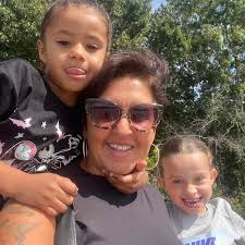 My vet is booked out for weeks. Does anybody have antibiotics for a small  dog? Kind of getting worried and I was told that the emergency room  wouldn't be much use as