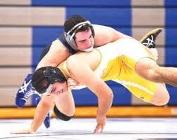 Nouvel wrestling earns split