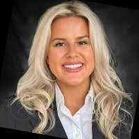 Dana Gilreath's Instagram, Twitter & Facebook