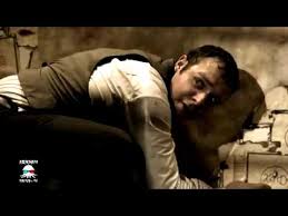 The dunwich horror is a tale of decay and disturbia set in an old, old new england town nestled in a familiar, yet jarring countryside. The Dunwich Horror 2009 Youtube