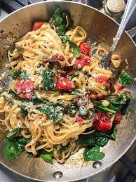 Spicy Tomato And Spinach Linguine Tipps In The Kitch Recipe Healthy Recipes Linguine Recipes Recipes
