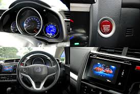 B segmentinin sessiz üyelerinden olan honda jazz piyasaya çıktığı ilk günden bu yana kullanışlılığıyla dikkat çekiyor. Test Drive Review Honda Jazz 1 5 V Autofreaks Com