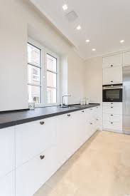 Landhausstil Ganz Moderne Gemutlichkeit Quarzstein Arbeitsplatte Haus Kuchen Landhauskuche