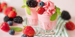 Yaourt Glace Aux Fruits Rouges Recette Yaourt Glace Recette Yaourt Glace Cuisine Et Boissons