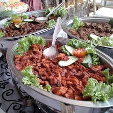 Dari 80 warga yang datang ke tempat selamatan rumah karmini, 12 orang terpaksa dirawat di 3 puskesmas. Daftar Menu Catering Prasmanan Sederhana Termurah 2021