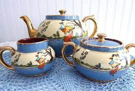 Fantasy Birds Teaset Art Deco Teapot Cream And Sugar Gibsons 1930s Tea Party Tea Pots Art Deco Teapot Tea Pots Vintage