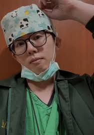 只有我聞車上皮革味會想吐或頭暈嗎？？