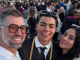 What School Does Malachi Barton in