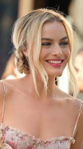 #margot robbie wallpapers #margot robbie #margot robbie lockscreens #lockscreens #wallpapers #wallpaper #valentines day. Margot Robbie Wallpaper Enjpg