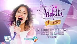 Violetta interpretando underneath it all. Violetta Le Concert