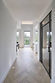 Pin By Lyndsey Cobb On Voorjaar Hallway Designs Floor Design Home