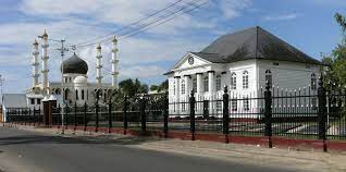 It is where the islamic people directly pray to allah key difference: The Mosque Next To The Synagogue The Happy Hermit