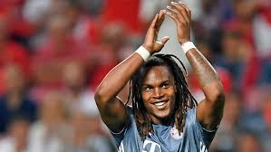 Football statistics of renato sanches including club and national team history. Bundesliga Renato Sanches Vom Fc Bayern Munchen Schreibt Ein Fussballmarchen