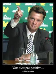 In nederland betekent arrogant hetzelfde als veel zelfvertrouwen hebben. Imagenes Y Carteles De Gaal Pag 3 Desmotivaciones