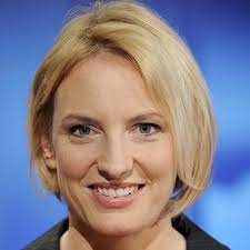 Sie studierte zunächst in paris französisch, danach in nizza und göttingen publizistik. Sportschau Moderatorin Okka Gundel Ist Schwanger