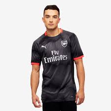 We are happy to offer free online returns for orders placed on puma.com within 45 days of purchase. Puma Arsenal Fc 2018 2019 Graphic Jersey Puma Black Red Blast Mens Replica Shirts