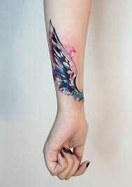Amazing Watercolor Wing Wrist Tattoo 35 Breathtaking Wings Tattoo Designs 3 3 Watercolortattooideas Bilek Dovmesi Kus Tuyu Dovmeleri Ve Kanat Dovmeleri