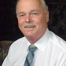 Ken Crossman's Instagram, Twitter & Facebook