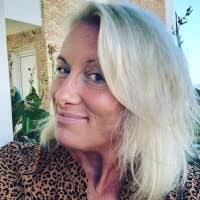 10+ "Anna Molitor" profiles