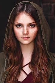 Jessica Clement's Instagram, Twitter & Facebook