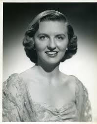 Iris Burks's Instagram, Twitter & Facebook