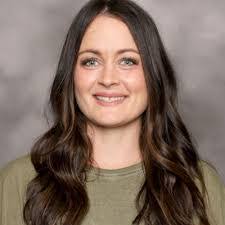 Amanda Rothe's Instagram, Twitter & Facebook