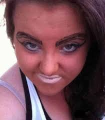 43 People Whose Eyebrows Are So Bad They Re Actually Works Of Art Ninos Cejas Modificaciones Corporales