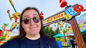 Disney's Hollywood Studios: Roundup Rodeo BBQ Dining Review & MEGACON  Orlando