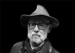 Cinc cançons i una novel·la. Creativitat amb segell de casa