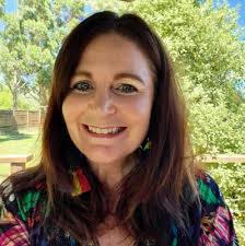 Jacqueline Hardman's Instagram, Twitter & Facebook