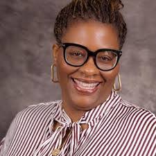 Lashonda Henry's Instagram, Twitter & Facebook