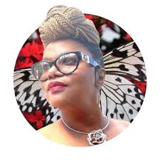 Sheeeshhhh🤫 nobody knows it was once trashed🫡🙌 In Nitta's dictionary….  “EVERYTHING IS USEFUL”#fromtrashtoart #kitchenislandseating  #kitchenislandgoals #kitchenislandstyling #kitchenislandinspo  #nittas_homeandstyle