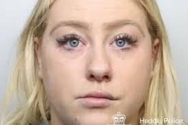 26 stunning Welsh hills, peaks and mountains that will knock your socks off 