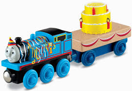 Amazon Com Thomas Wooden Railway Happy Birthday Express Toys Games Wooden Train Set Thomas And Friends Wooden Train