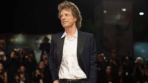 Dec 16, 2020 · mick jagger and melanie hamrick afp/getty images seems everyone who's anyone is moving to florida. Mick Jagger S Girlfriend Posts Rare Family Photo With 4 Year Old Son Abc News