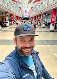 Ashley Bussard's Instagram, Twitter & Facebook