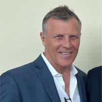 Myron Grant's Instagram, Twitter & Facebook