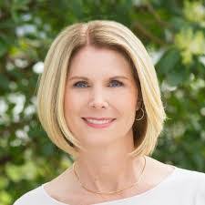 Candice Smith's Instagram, Twitter & Facebook